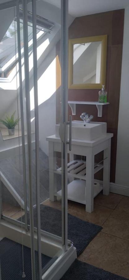 Up Stairs Double Apartment Innishannon Mariners Rest Cork Exteriér fotografie